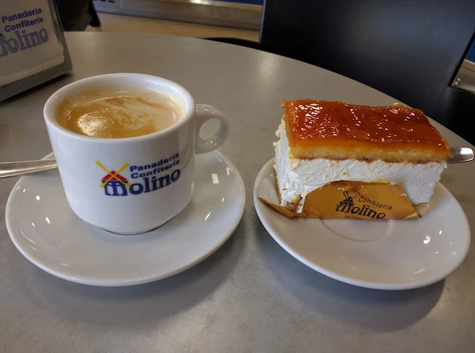 foto-para-el-apartado-de-cafeteria-de-panaderia-molino-en-motril Foto para el apartado de cafetería de Panadería Molino en Motril (Granada)